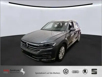 Gebraucht VW Touareg Elegance 381 PS (280 kW) 2022 Grau SUV