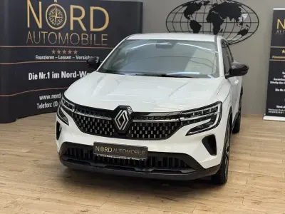 Gebraucht Renault Austral Techno 160 PS (117 kW) 2024 Gletscherweiss SUV