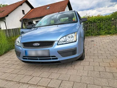 Gebraucht Ford Focus 80 PS (58 kW) 2006 Blau Kombi