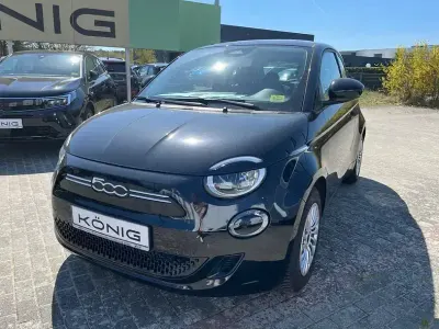 Gebraucht Fiat 500e Icon 86 kW (118 PS) 2023 Schwarz Limousine
