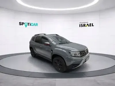 Używany Dacia Duster Extreme 131 KM (96 kW) 2022 Szary SUV