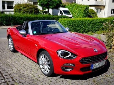 Fiat 124 Spider