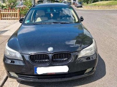 BMW 525