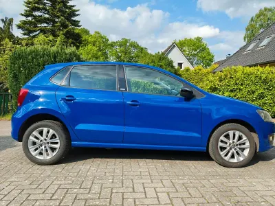 Gebraucht VW Polo Trendline 60 PS (44 kW) 2011 Blau Kleinwagen