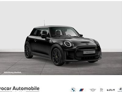 Gebraucht Mini Cooper SE Classic 135 kW (184 PS) 2022 Schwarz Kleinwagen