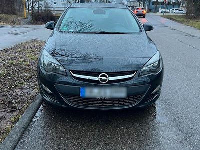 Gebraucht Opel Astra 2014 Schwarz Kombi