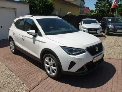 Gebraucht Seat Arona FR 150 PS (110 kW) 2023 Weiß SUV