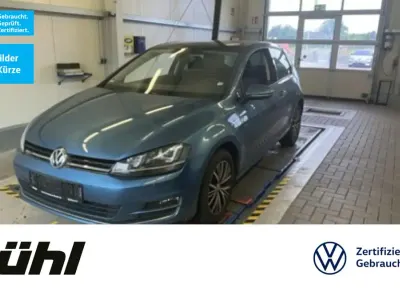 Gebraucht VW Golf VII Allstar 110 PS (80 kW) 2016 Pacific blue metallic Limousine