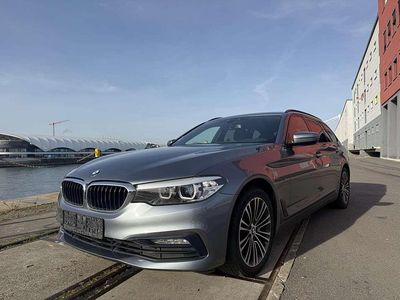 Gebraucht BMW 520 Sport Line 190 PS (139 kW) 2017 Grau Kombi