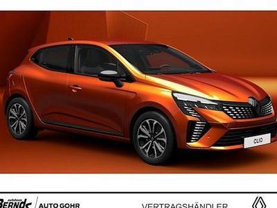 Nuova Renault Clio V Techno 115 CV (84 kW) 2025 Arancione Berlina