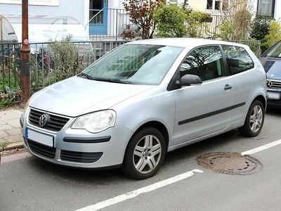 Gebraucht VW Polo 69 PS (50 kW) 2006 Silber Kleinwagen