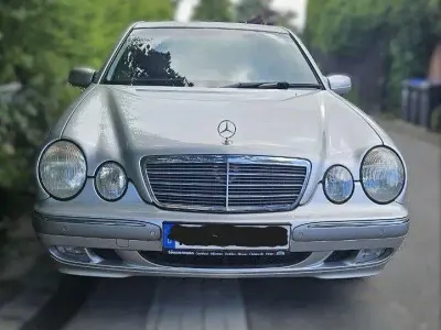 Gebraucht Mercedes E200