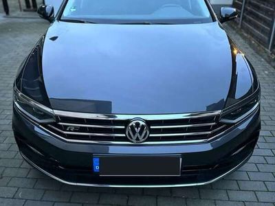 gebraucht VW Passat Variant Elegance R-Line