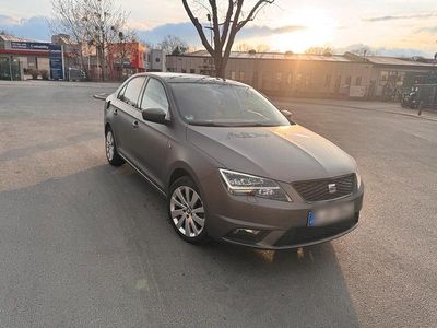 Gebraucht Seat Toledo 105 PS (77 kW) 2015 Andere farben Kleinwagen