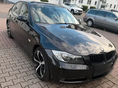 Gebraucht BMW 320 150 PS (110 kW) 2006 Limousine
