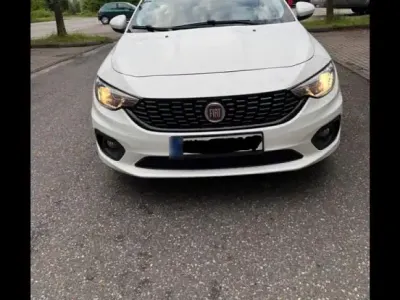 Gebraucht Fiat Tipo 120 PS (88 kW) 2017 Weiß Kombi