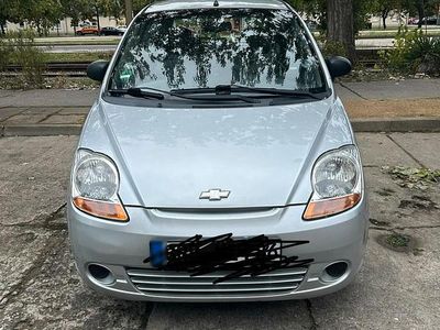 Gebraucht Chevrolet Matiz 69 PS (50 kW) 2009 Silber Kleinwagen