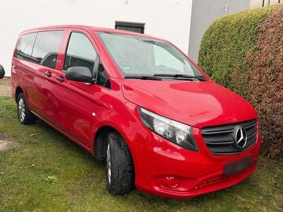 Gebraucht Mercedes Vito 163 PS (119 kW) 2022 Rot Van