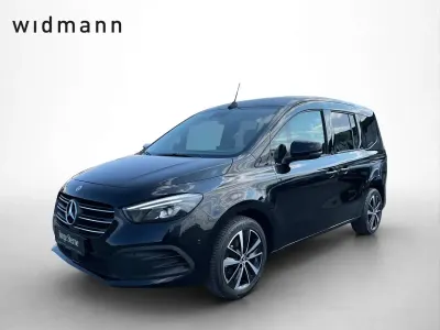 Gebraucht Mercedes T180 Progressive 116 PS (85 kW) 2022 Loparitschwarz metallic Van / Kleinbus