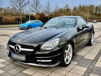 Usata Mercedes SLK250 204 CV (150 kW) 2011 Nero Cabrio