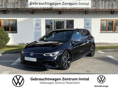 Gebraucht VW Golf VIII R 320 PS (235 kW) 2023 Deep black perleffekt Limousine