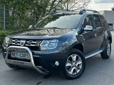 Gebraucht Dacia Duster Prestige 125 PS (91 kW) 2014 Grau SUV