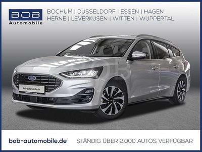 Grau Gebraucht 2024 Ford Focus Titanium Kombi | 20.222 € (Guter Preis)