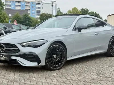 Gebraucht Mercedes CLE220 Premium 197 PS (144 kW) 2024 Grau Coupé