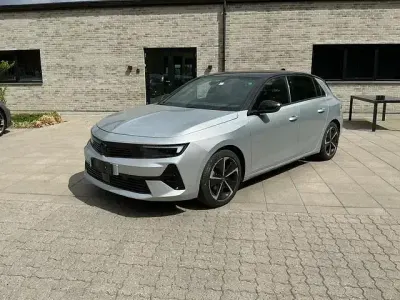 Gebraucht Opel Astra GS Line 132 PS (97 kW) 2025 Grau Kleinwagen