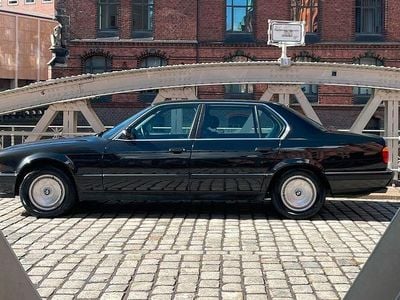 Schwarz Gebraucht 1988 BMW 750L Limousine | 17.000 €