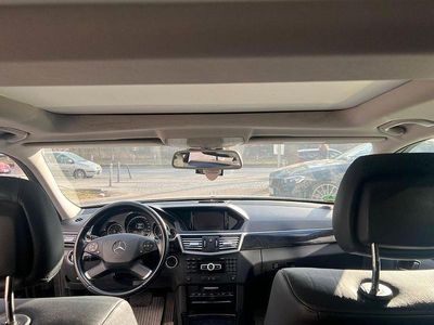 Usata Mercedes E350 Avantgarde 265 CV (194 kW) 2011 Nero Station wagon