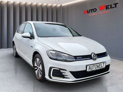 gebraucht VW Golf VII GTE Lim./LED/Navi/Standheiz./ACC/8-fach