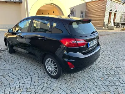 Gebraucht Ford Fiesta Trend 86 PS (63 kW) 2018 Schwarz Kleinwagen