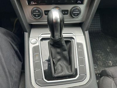 Gebraucht VW Passat Business+ 150 PS (110 kW) 2019 Weiß Kombi