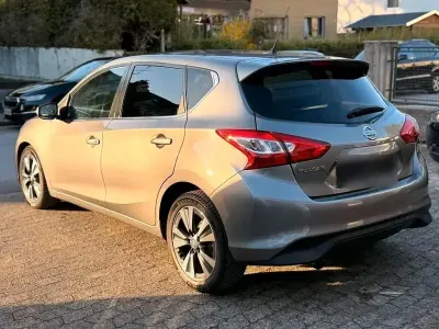 Gebraucht Nissan Pulsar 116 PS (85 kW) 2017 Grau Kleinwagen