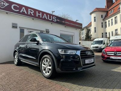 gebraucht Audi Q3 design S-Tronic *Panorama-Dach * Navi * LED *