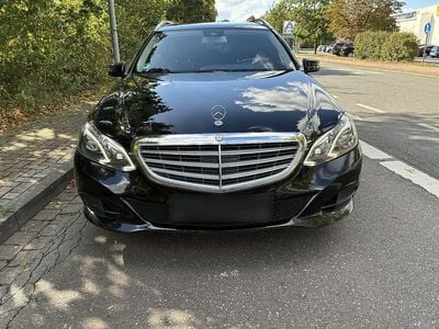 Usata Mercedes E200 136 CV (100 kW) 2013 Nero Station wagon