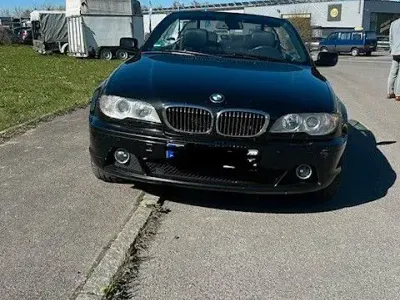 Gebraucht BMW 330 Cabriolet Sport Line 204 PS (150 kW) 2006 Schwarz Cabrio