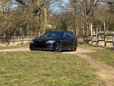 Gebraucht BMW 535 M Sport 313 PS (230 kW) 2016 Schwarz Kombi