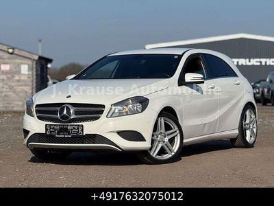 Gebraucht Mercedes A180 109 PS (80 kW) 2015 Weiß Limousine