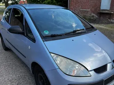 Gebraucht Mitsubishi Colt Motion 95 PS (69 kW) 2006 Blau Limousine