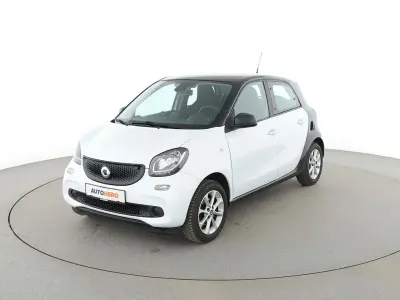 Używany Smart ForFour Basis 71 KM (52 kW) 2018 Czarny Hatchback