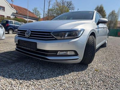 Używany VW Passat Highline 190 KM (139 kW) 2018 Srebrny Sedan/Limuzyna