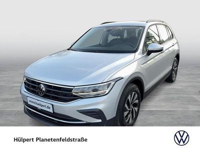 Gebraucht VW Tiguan Life 150 PS (110 kW) 2024 Silber SUV