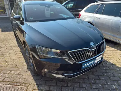 Gebraucht Skoda Superb Premium Edition 190 PS (139 kW) 2019 Schwarz Kombi