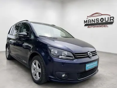 Usata VW Touran Match 105 CV (77 kW) 2012 Blu Monovolume