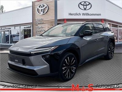 Neu Toyota bZ4X Lounge 252 kW (343 PS) 2026 Schwarz SUV