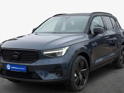 Neu Volvo XC40 Plus 163 PS (119 kW) 2026 Blau SUV