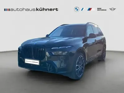 Gebraucht BMW X7 M Sport 352 PS (258 kW) 2024 Schwarz SUV