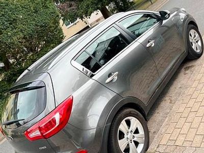 Gebraucht Kia Sportage 136 PS (100 kW) 2013 Grau SUV